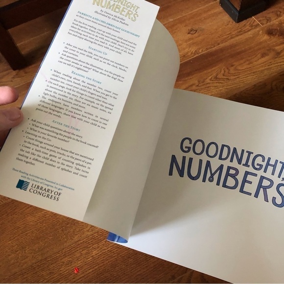 Children’s book: Goodnight Numbers by: Danica McKellar paperback - Picture 2 of 5